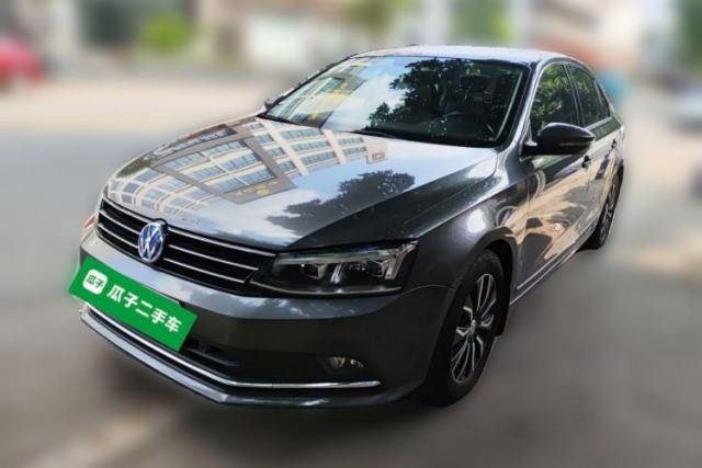 Volkswagen Sagitar 2015 230TSI Automatic Luxury Model с пробегом