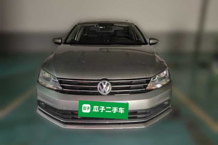 Used Volkswagen Sagitar 2015 1.6L Automatic Comfort Model Front