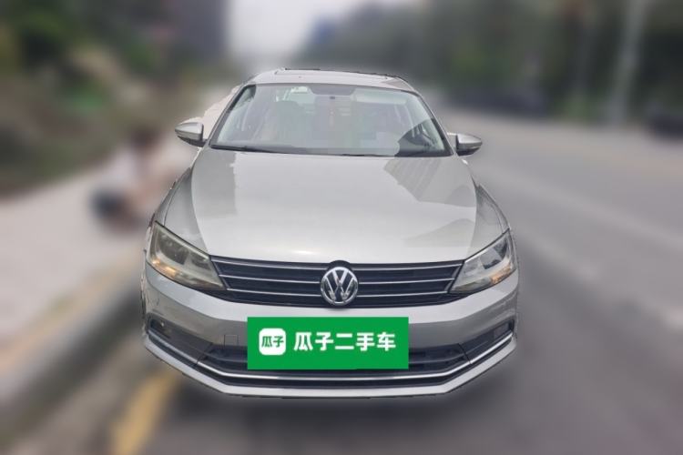 Used Volkswagen Sagitar 2015 230TSI Automatic Comfort Version Front