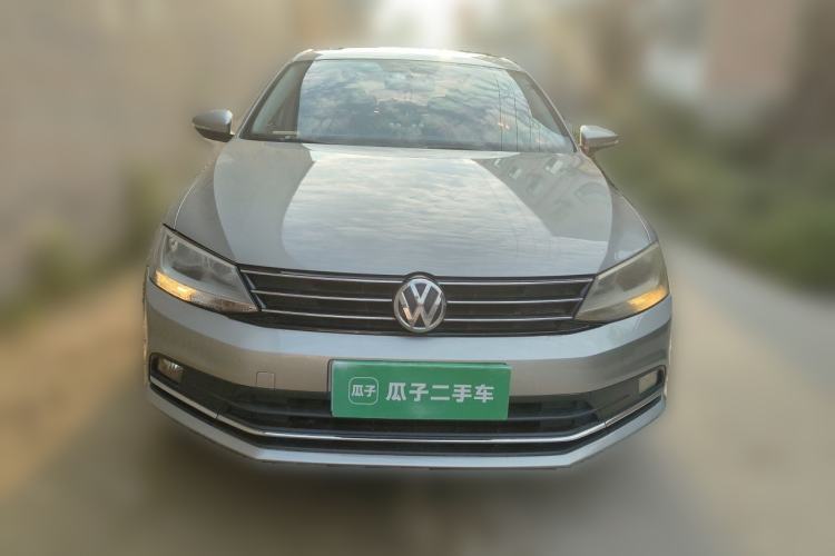 Used Volkswagen Sagitar 2015 230TSI Manual Comfort Version Front