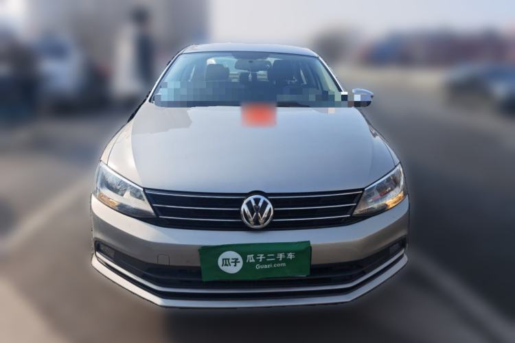 Used Volkswagen Sagitar 2015 1.6L Manual Fashion Edition Front
