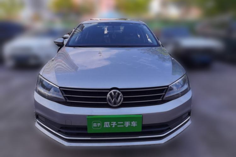 Used Volkswagen Sagitar 2015 230TSI Automatic Comfort Version Front