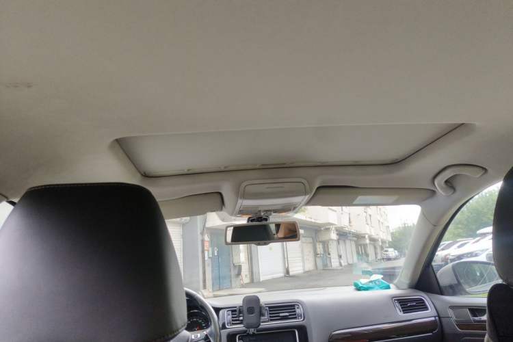 Used Volkswagen Sagitar 2015 280TSI Automatic Flagship Model Headliner