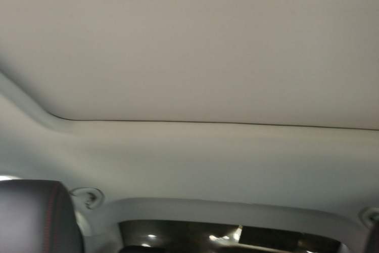 Used Volkswagen Sagitar 2015 1.6L Automatic Comfort Model Headliner