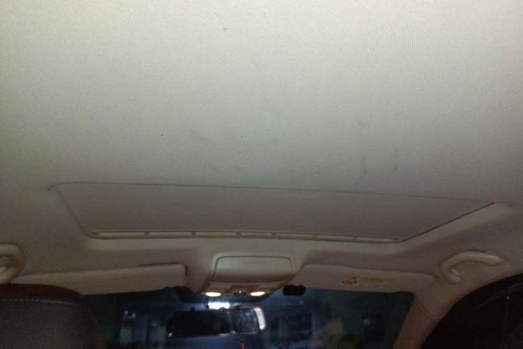 Used Volkswagen Sagitar 2015 1.6L Automatic Comfort Model Headliner