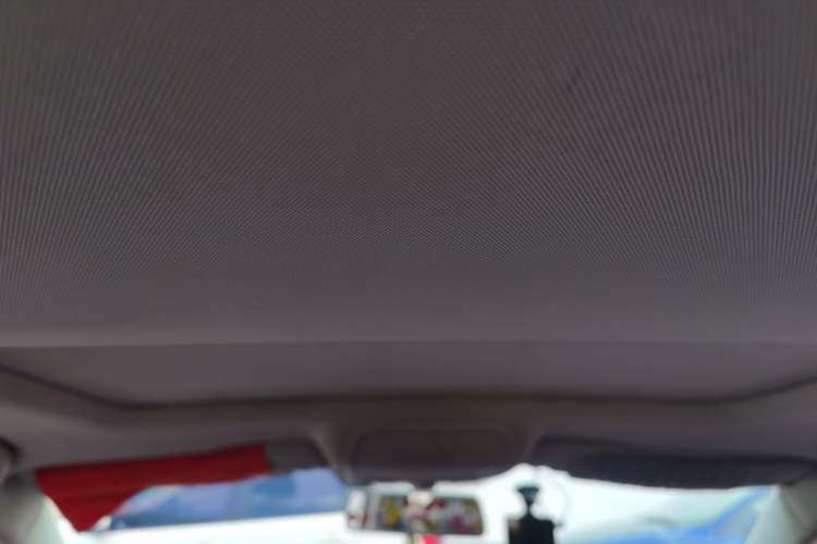 Used Volkswagen Sagitar 2015 230TSI Automatic Comfort Version Headliner