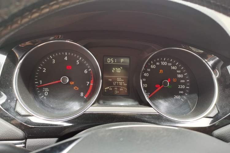 Used Volkswagen Sagitar 2015 1.6L Automatic Comfort Model Instrument Cluster