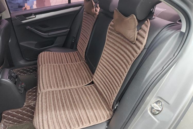 Used Volkswagen Sagitar 2015 1.6L Manual Comfort Model Left Rear Seat