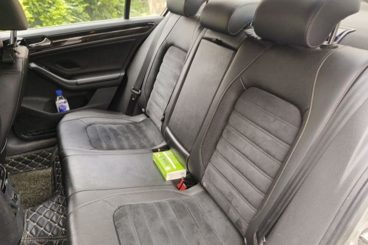Used Volkswagen Sagitar 2015 280TSI Automatic Flagship Model Left Rear Seat
