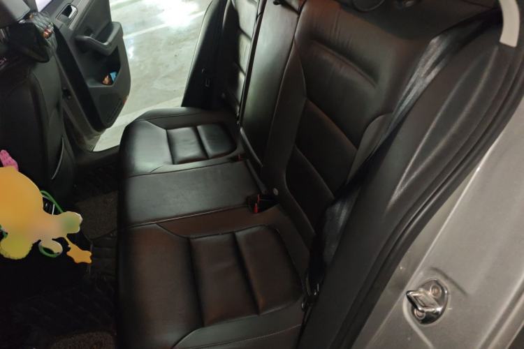 Used Volkswagen Sagitar 2015 1.6L Manual Comfort Model Left Rear Seat