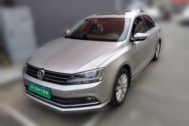 Used Volkswagen Sagitar 2015 1.6L Manual Comfort Model