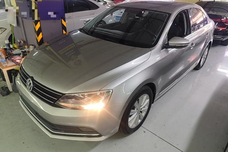 Used Volkswagen Sagitar 2015 1.6L Automatic Comfort Model Guazi used car, China used car export, Used car for sale, Used  cars, Cheapest cars for sale