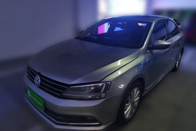 Used Volkswagen Sagitar 2015 1.6L Manual Comfort Model