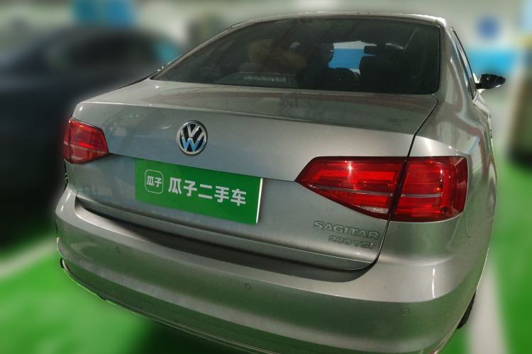 Used Volkswagen Sagitar 2015 230TSI Automatic Luxury Model Rear
