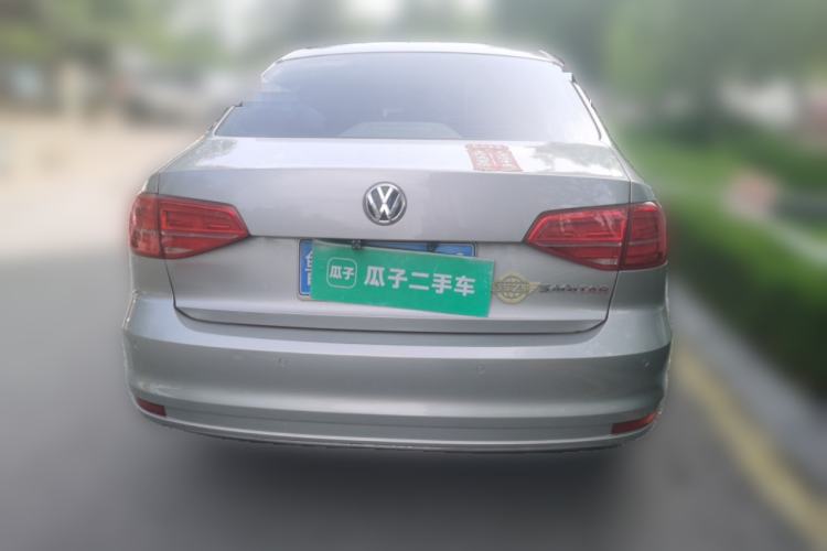 Used Volkswagen Sagitar 2015 1.6L Manual Comfort Model Rear