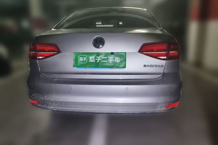 Used Volkswagen Sagitar 2015 1.6L Manual Comfort Model Rear