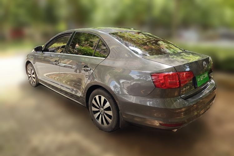Used Volkswagen Sagitar 2015 230TSI Manual Luxury Edition Rear Left 45 Deg