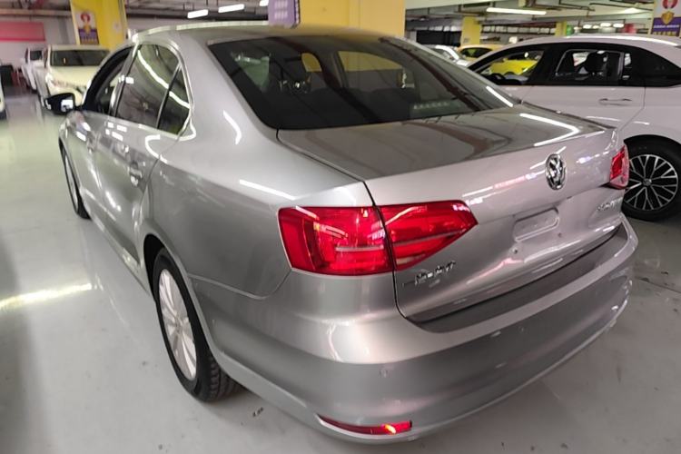 Used Volkswagen Sagitar 2015 1.6L Automatic Comfort Model Rear Left 45 Deg