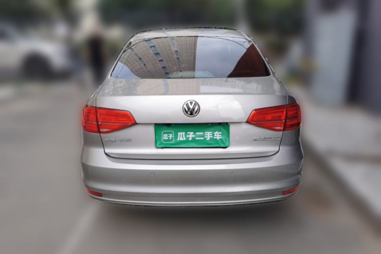 Used Volkswagen Sagitar 2015 1.6L Manual Comfort Model Rear