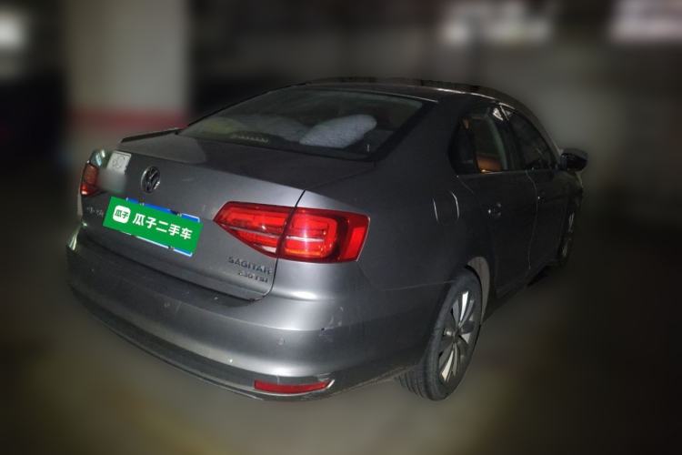 Used Volkswagen Sagitar 2015 230TSI Automatic Comfort Version Rear Right 45 Deg