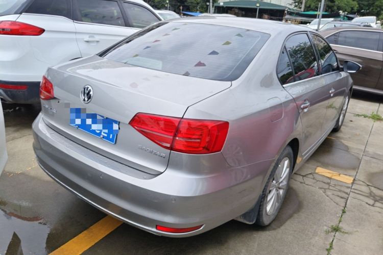 Used Volkswagen Sagitar 2015 1.6L Automatic Comfort Model Rear Right 45 Deg