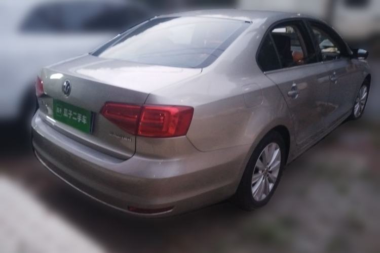 Used Volkswagen Sagitar 2015 1.6L Manual Comfort Model Rear Right 45 Deg