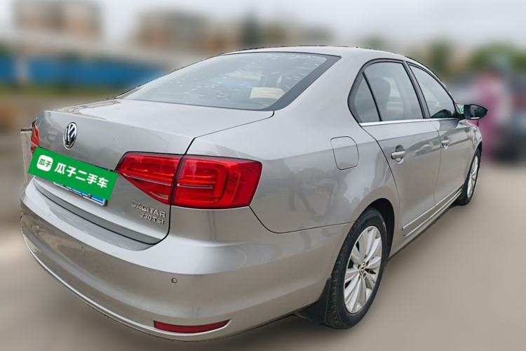 Used Volkswagen Sagitar 2015 230TSI Automatic Comfort Version Rear Right 45 Deg