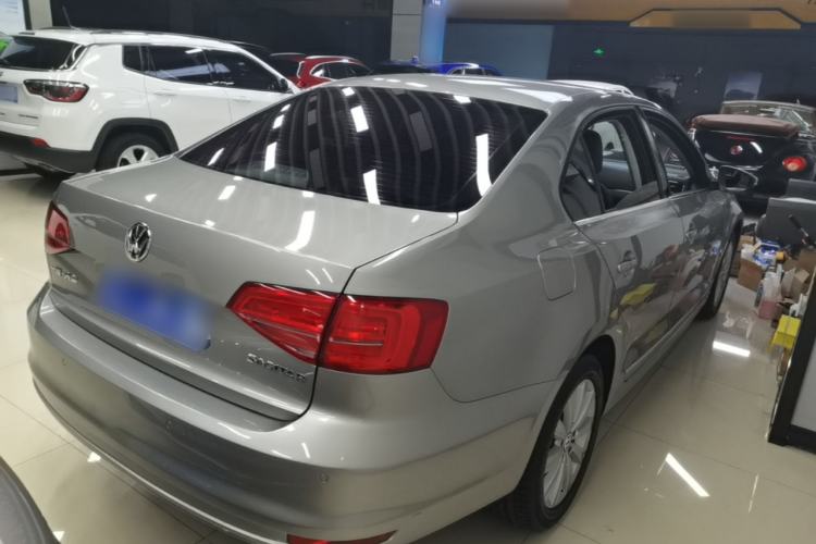 Used Volkswagen Sagitar 2015 1.6L Automatic Comfort Model Rear Right 45 Deg