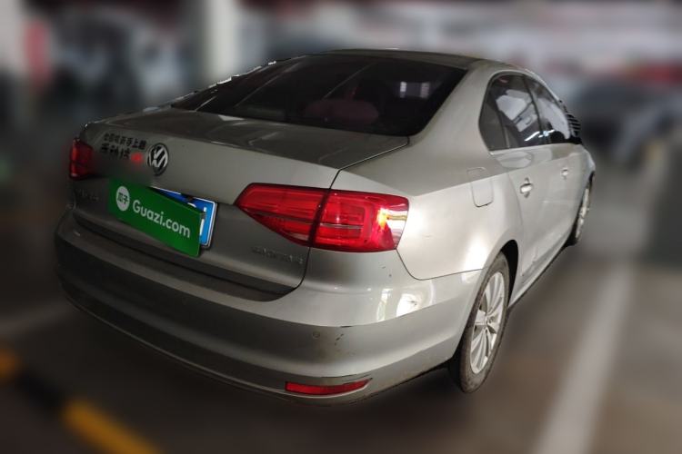 Used Volkswagen Sagitar 2015 1.6L Manual Comfort Model Rear Right 45 Deg