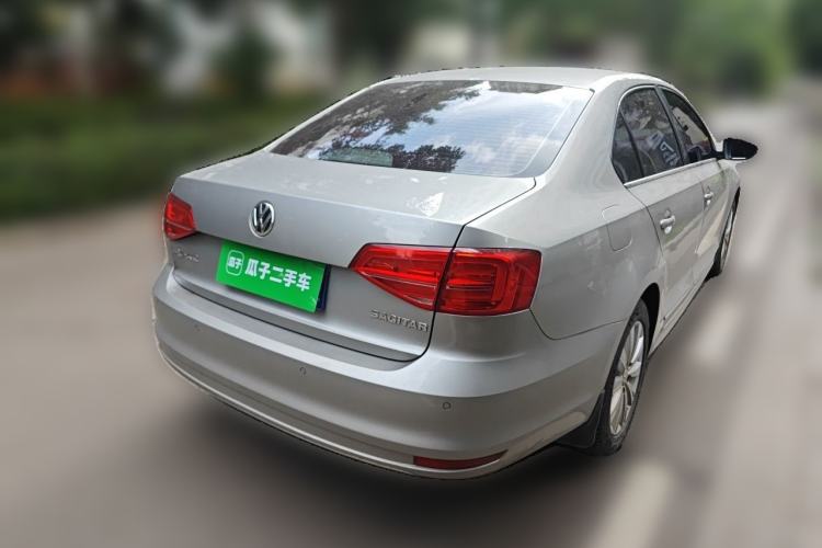 Used Volkswagen Sagitar 2015 1.6L Automatic Comfort Model Rear Right 45 Deg