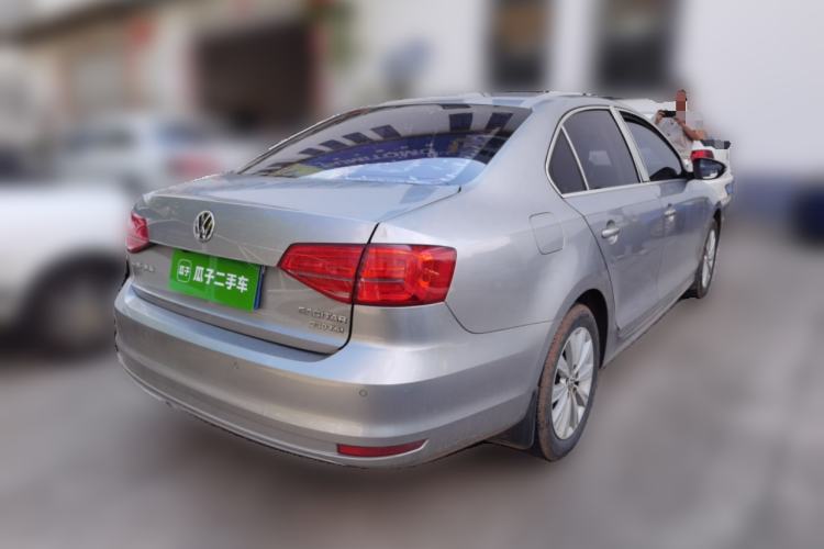 Used Volkswagen Sagitar 2015 230TSI Automatic Comfort Version Rear Right 45 Deg