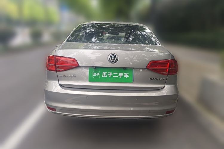 Used Volkswagen Sagitar 2015 1.6L Manual Comfort Model Rear