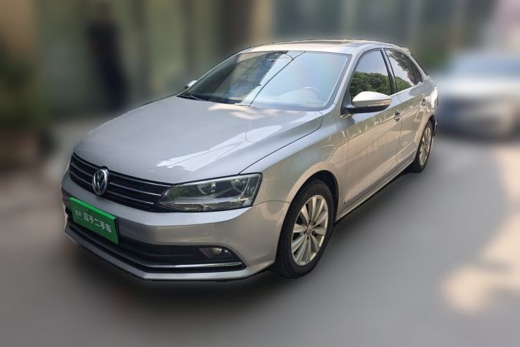Used Volkswagen Sagitar 2015 1.6L Automatic Comfort Model Guazi used car, China used car export, Used car for sale, Used  cars, Cheapest cars for sale