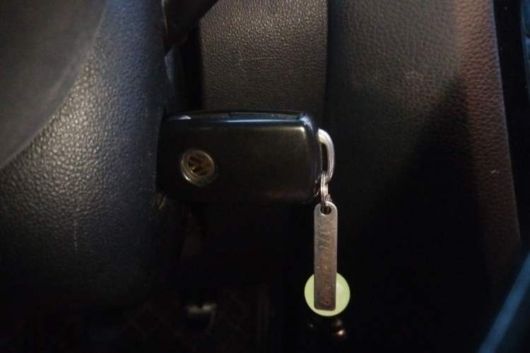 Used Volkswagen Sagitar 2015 1.6L Manual Comfort Model Vehicle Key
