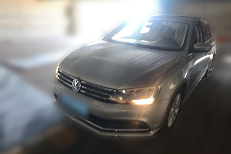 Used Volkswagen Sagitar 2015 230TSI Automatic Comfort Version Guazi used car, China used car export, Used car for sale, Used  cars, Cheapest cars for sale