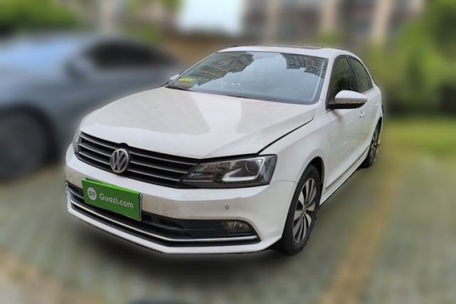 Used Volkswagen Sagitar 2015 230TSI Automatic Luxury Model