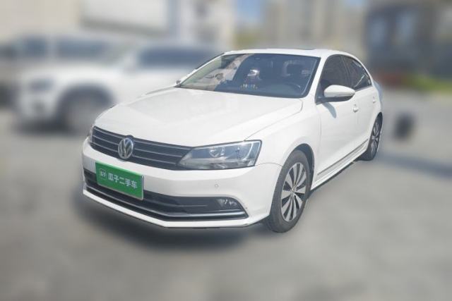 Used Volkswagen Sagitar 2015 230TSI Automatic Luxury Model