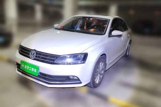 Used Volkswagen Sagitar 2015 1.6L Manual Comfort Model