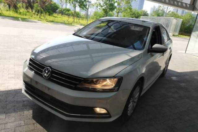 Used Volkswagen Sagitar 2015 230TSI Automatic Comfort Version