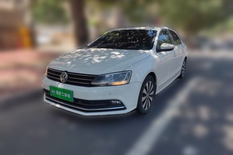 Used Volkswagen Sagitar 2015 230TSI Automatic Luxury Model Guazi used car, China used car export, Used car for sale, Used  cars, Cheapest cars for sale