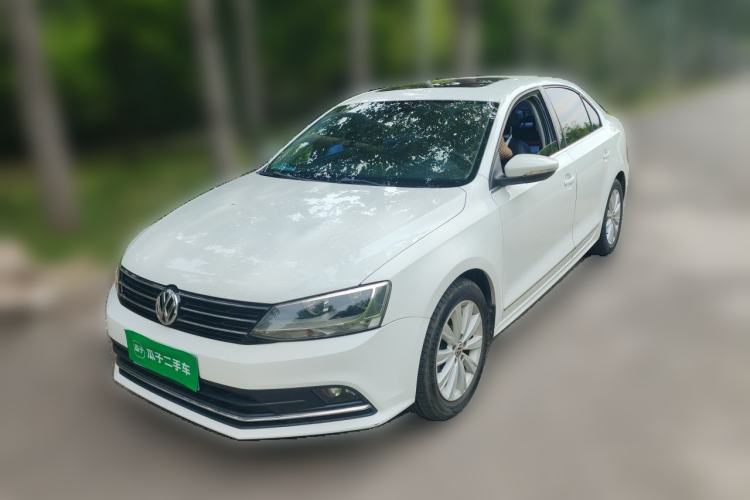 Used Volkswagen Sagitar 2015 230TSI Automatic Comfort Version Guazi used car, China used car export, Used car for sale, Used  cars, Cheapest cars for sale
