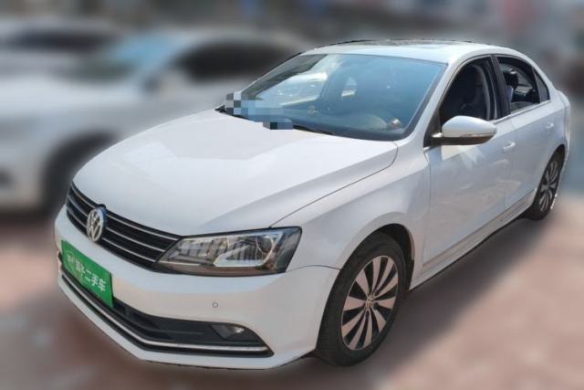 Used Volkswagen Sagitar 2015 230TSI Automatic Luxury Model