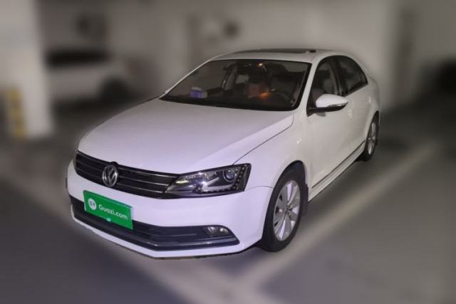 Used Volkswagen Sagitar 2015 230TSI Automatic Comfort Version