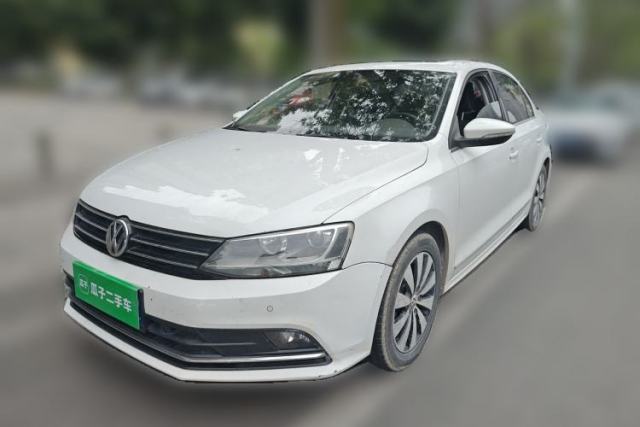 Used Volkswagen Sagitar 2015 230TSI Automatic Luxury Model