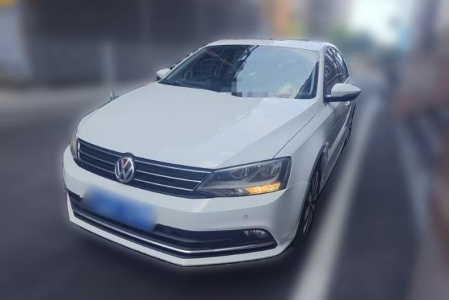 Used Volkswagen Sagitar 2015 230TSI Automatic Luxury Model