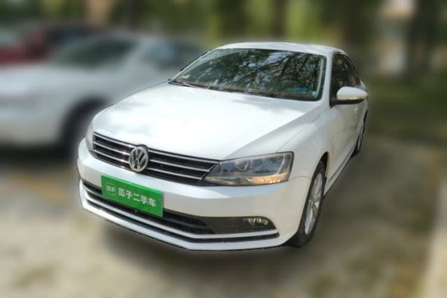 Used Volkswagen Sagitar 2015 1.6L Manual Fashion Edition