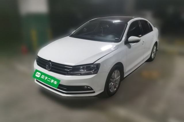 Used Volkswagen Sagitar 2015 1.6L Manual Fashion Edition