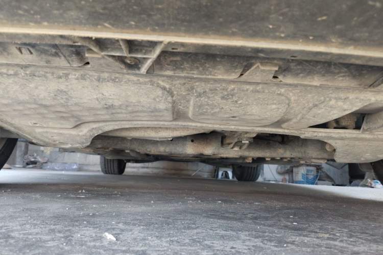 Used Volkswagen Sagitar 2015 1.6L Manual Comfort Model Chassis Front
