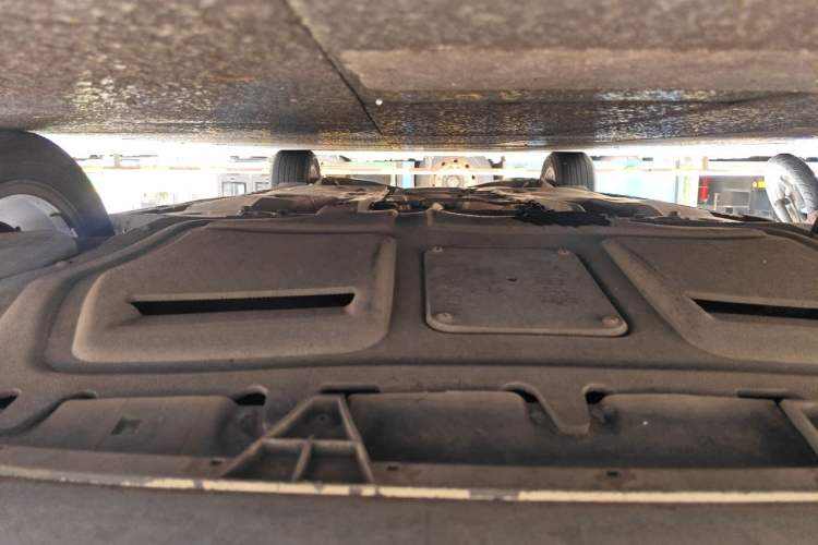 Used Volkswagen Sagitar 2015 1.6L Automatic Comfort Model Chassis Front