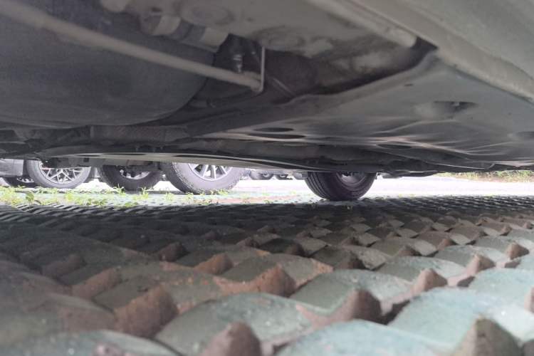 Used Volkswagen Sagitar 2015 1.6L Automatic Comfort Model Chassis Front Left